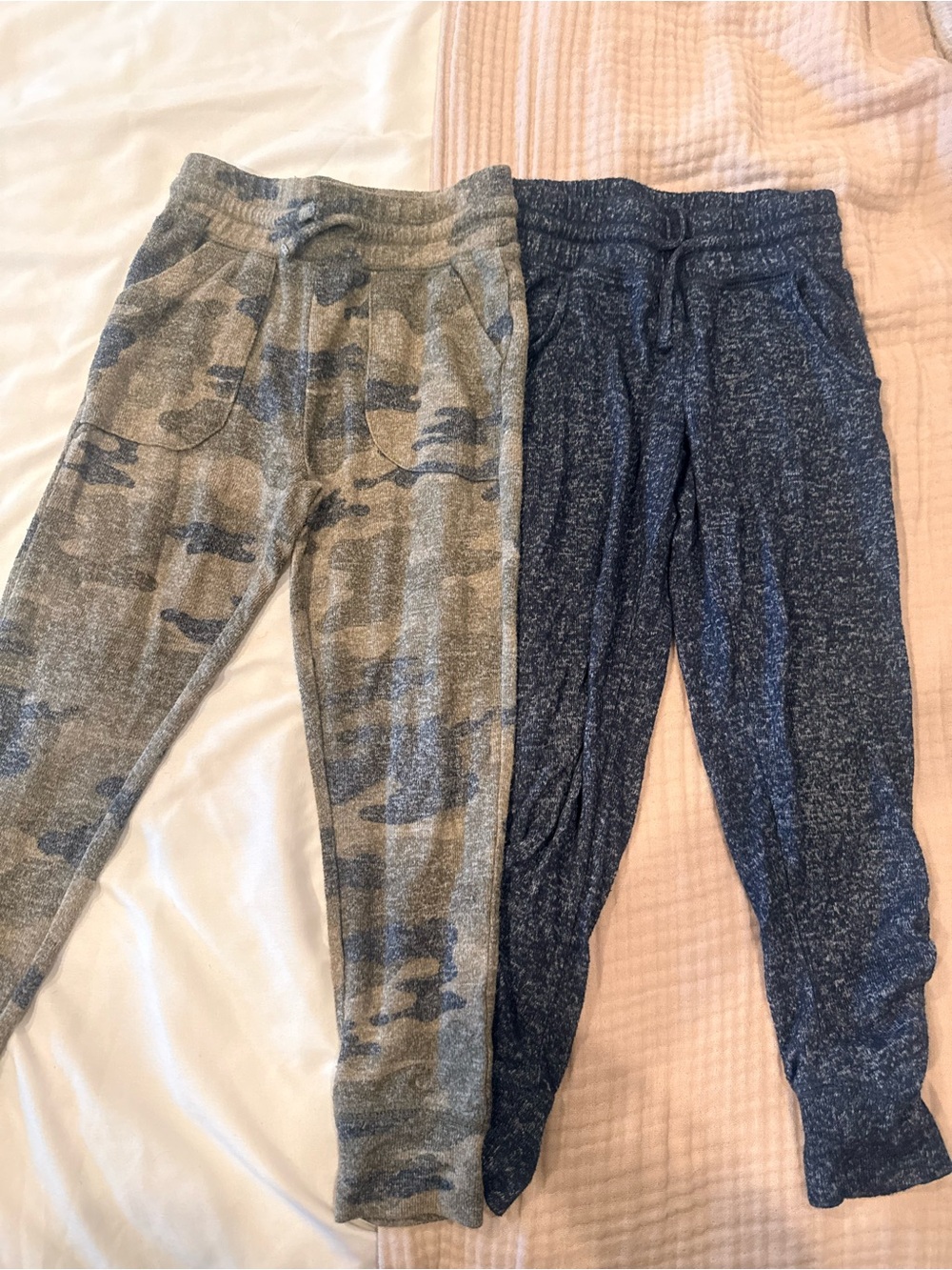 Kids Jogger Sweatpants - Gray Camo & Navy Heather